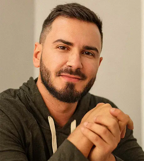 Gleydson Pinheiro em seu consultório